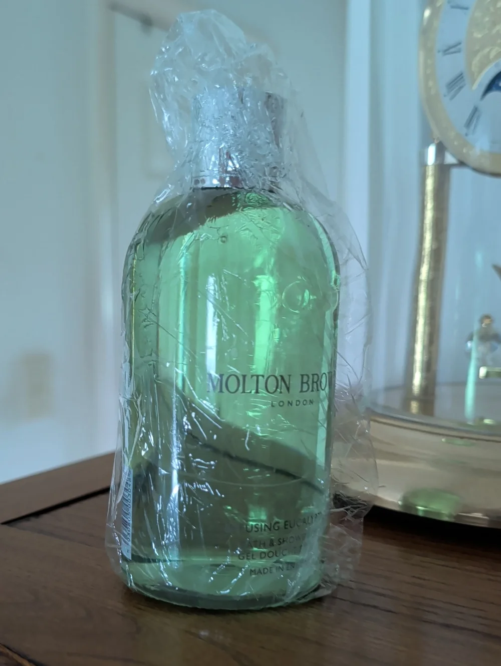 Molton Brown Eucalyptus Bath & Shower Gel — Green